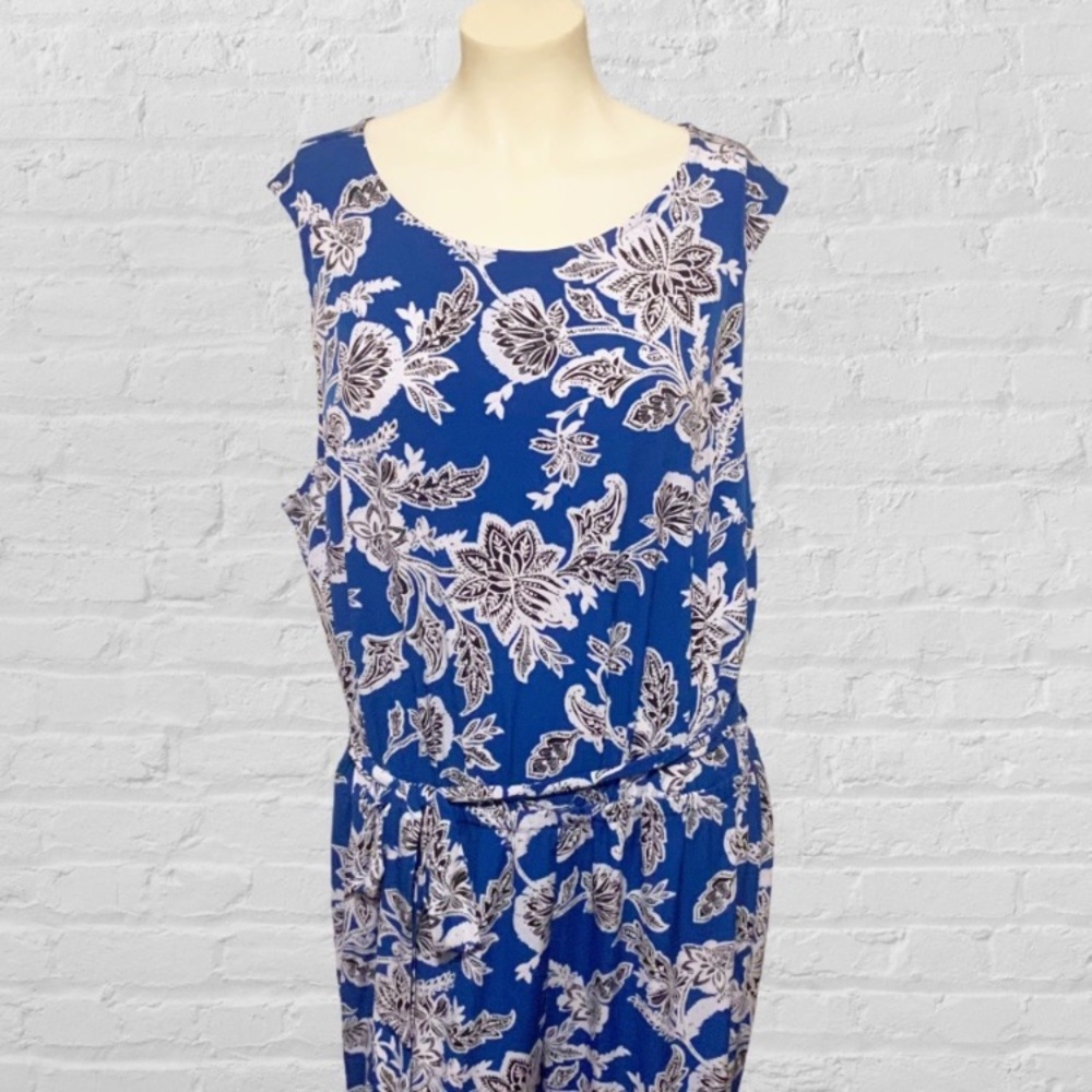 Vince Camuto Blue and White Floral Print Sleeveless Jumpsuit Size 2X - Picture 4 of 13